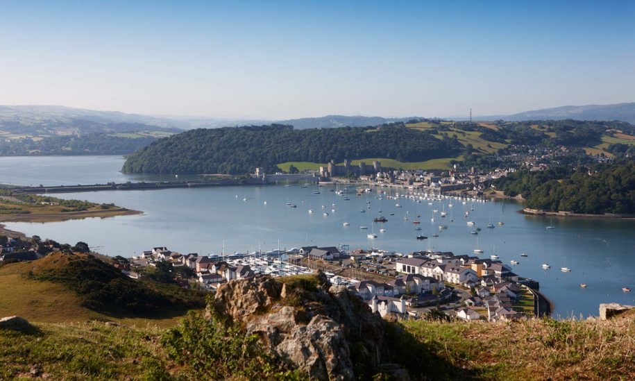 Gorse Hill Holiday Park: Luxury Holiday Homes with Unbeatable Views of the Conwy Valley Gorse Hill Holiday Park: Luxury Holiday Homes with Unbeatable Views of the Conwy Valley